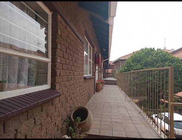 2 BEDROOM APARTMENT FOR SALE IN GREENHILLS